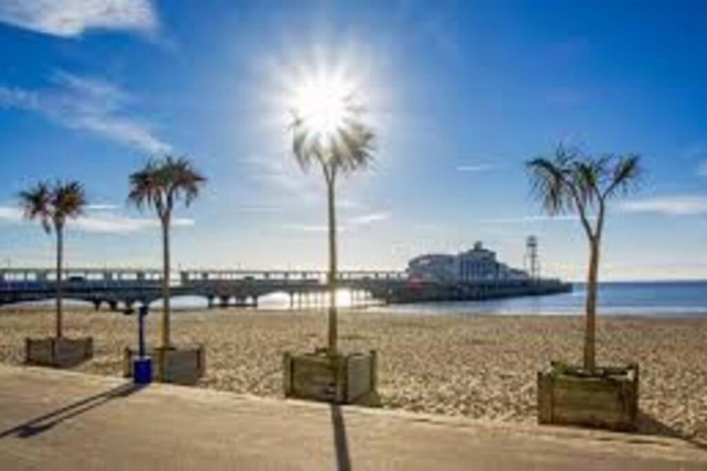 Appartamento Lovely Central Bournemouth Flat 10 Minute To Beach Esterno foto